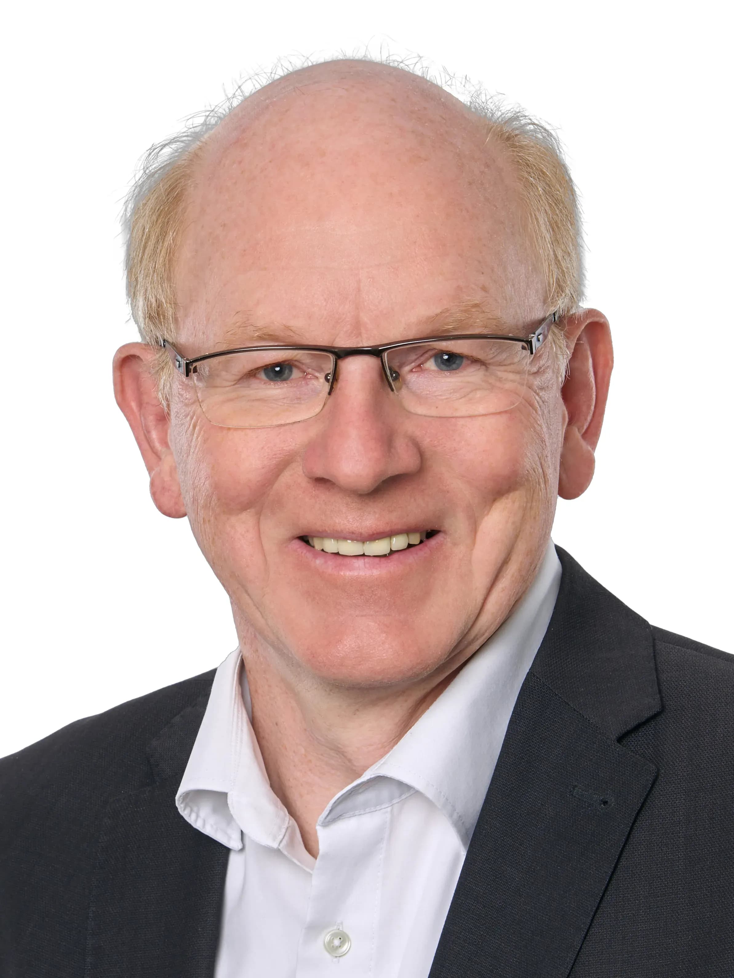 Stefan Pfister ist Diplom-Physiker und Patentanwalt.