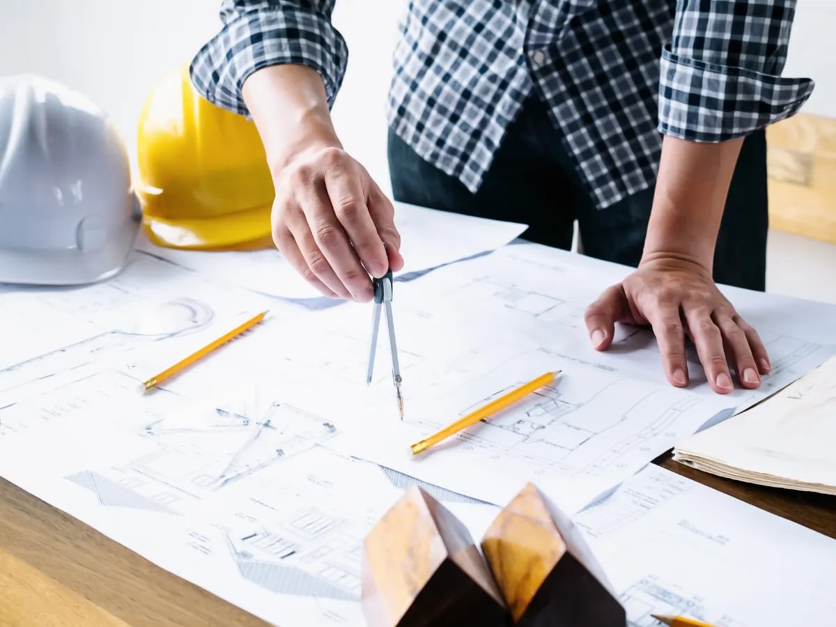 Planung einer Baustelle mit einer Baugenehmigung
